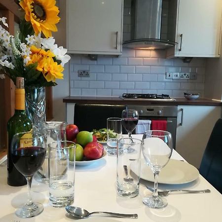 Stunning, 2 Bedroom, Ground Floor Apartment, Uplands, Суонси Экстерьер фото